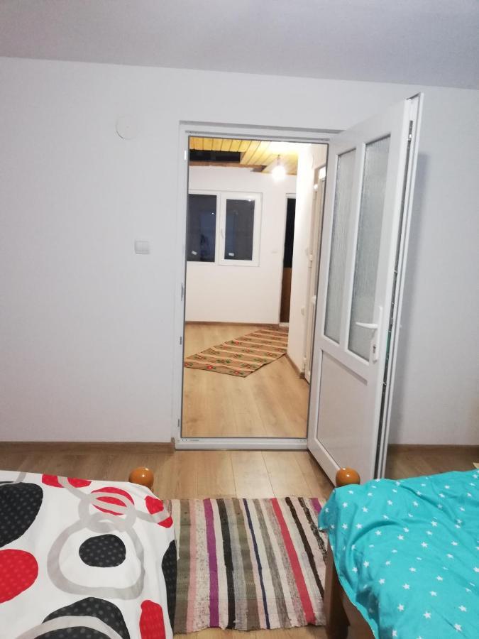 Cabana Trif Arada 外观 照片