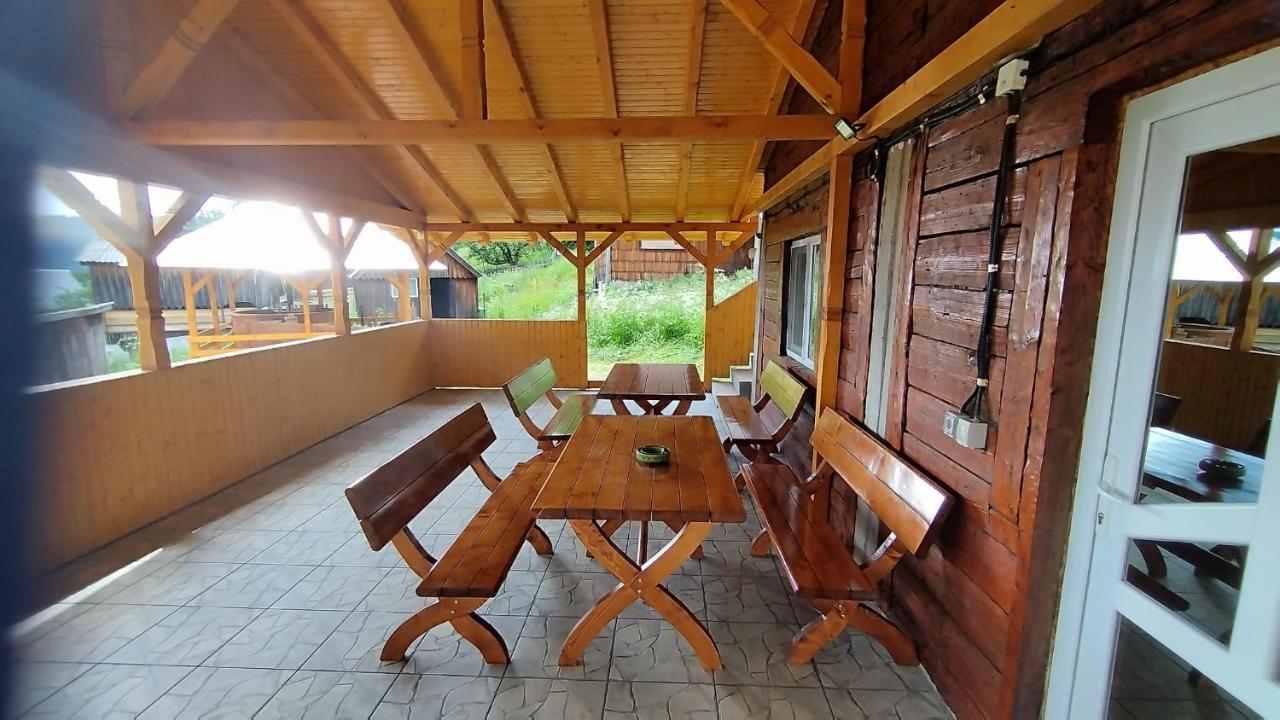 Cabana Trif Arada 外观 照片